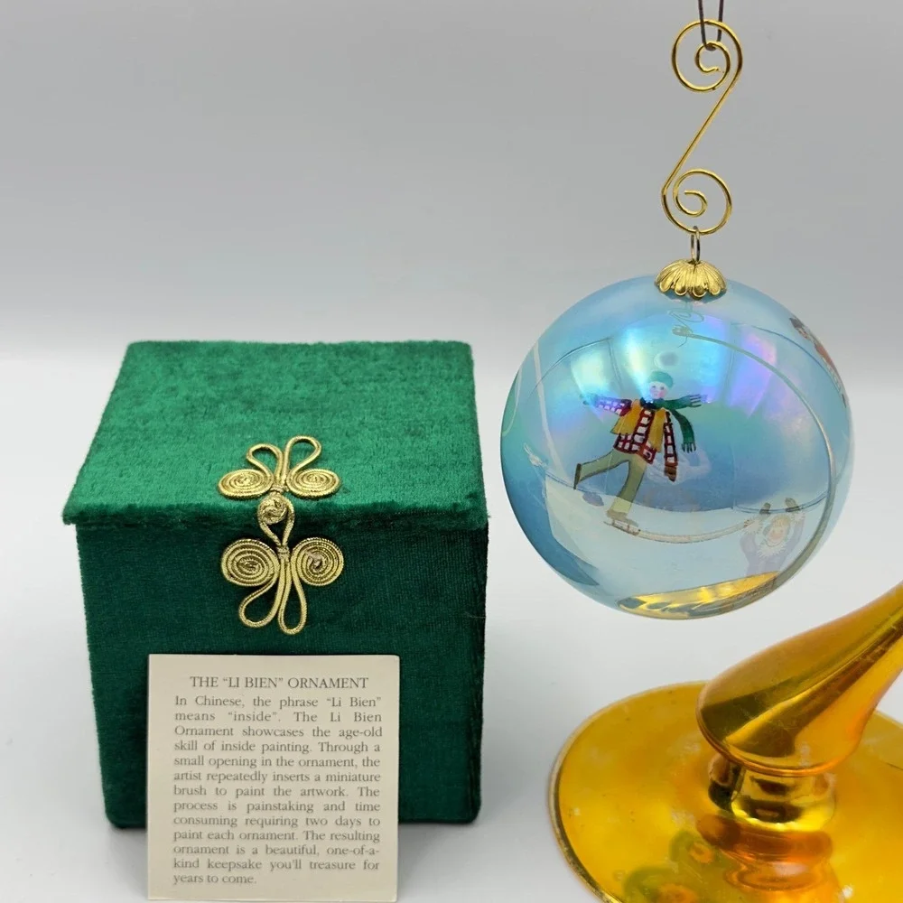 Li Bien 2002 Ice Skaters Inside Painted Glass Ornament Iridescent Blue Velvet Bx